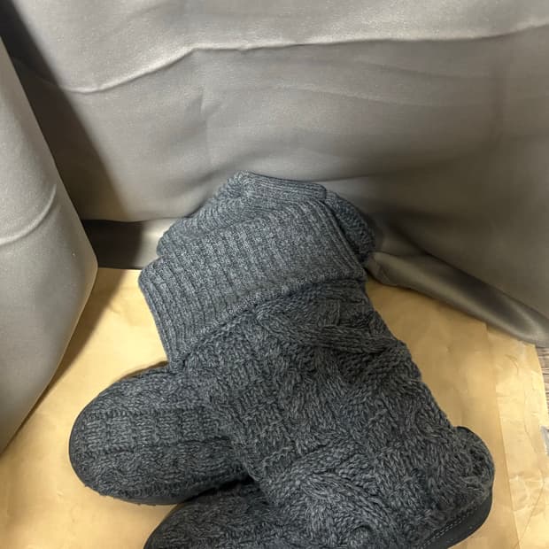 ugg 니트부츠 235-240