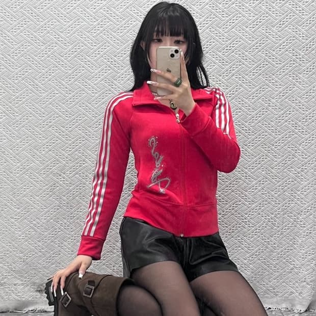 아디다스 레트로 Y2K 대장급 딱붙핏 키치 져지 집업 L C11134