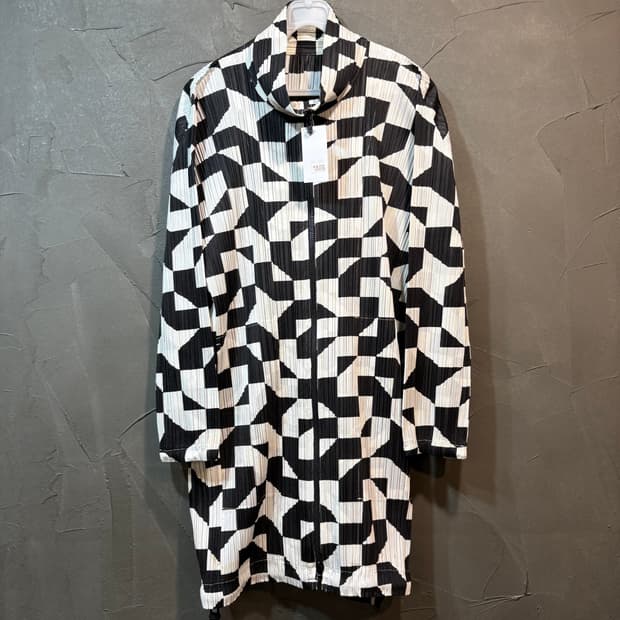 [003] PLEATS PLEASE 플리츠 플리즈 투웨이 집업 패턴 자켓