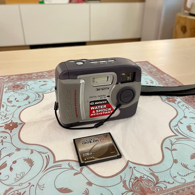 카시오 GV-10 카메라
