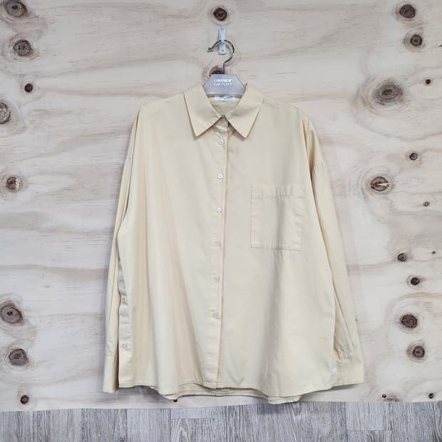 377) 여성 사이드버튼 포인트 셔츠