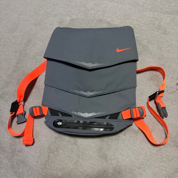 나이키 00s 모그 볼트 백팩