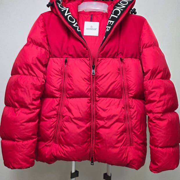몽클레어 다운 패딩 점퍼 국내매장판