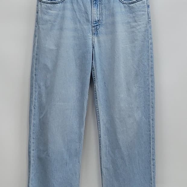 LEVI'S 20FW 프리미엄 루즈 스트레이트핏 청바지 / 여 28 연청