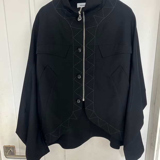 키코코스타디노브 잭라이트 자켓 50