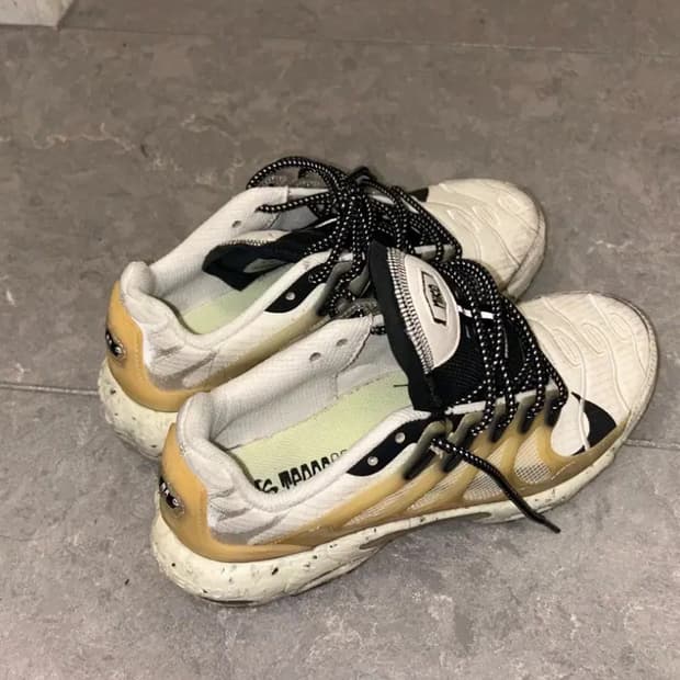 나이키 에어맥스플러스 테라이스케이프