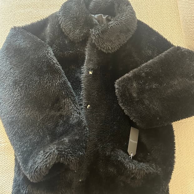 (에크루) 퍼 아우터 새제품