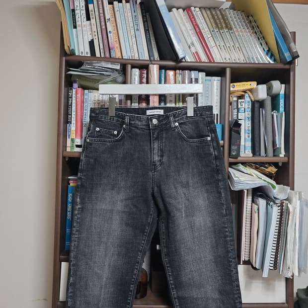 브랜디드 1820 블랙 스탠다드4 데님진

32