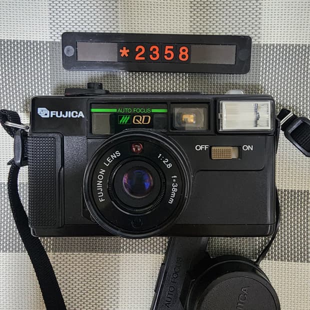후지카 오토 7 QD 데이터백 필름카메라