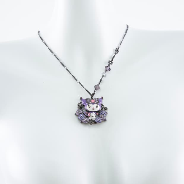 Anna Sui & Kuromi 콜라보 에디션 빅 팬던트 목걸이