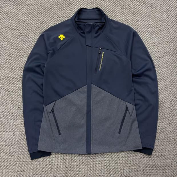 데상트 트레이닝 져지 v2745