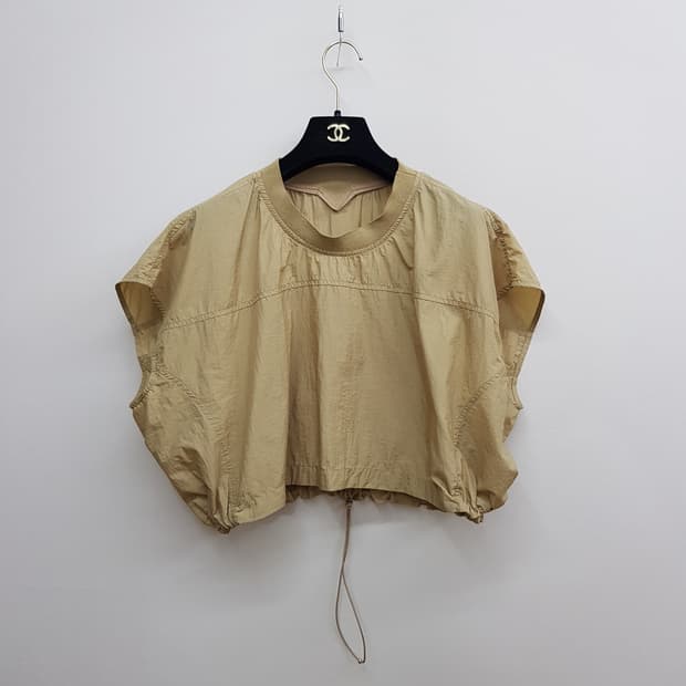 한섬 시스템 2023 크롭 드로스트링 반팔 블라우스 M사이즈