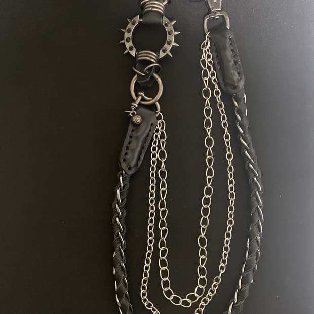 고딕 스파이크 링 레더 팬츠 체인