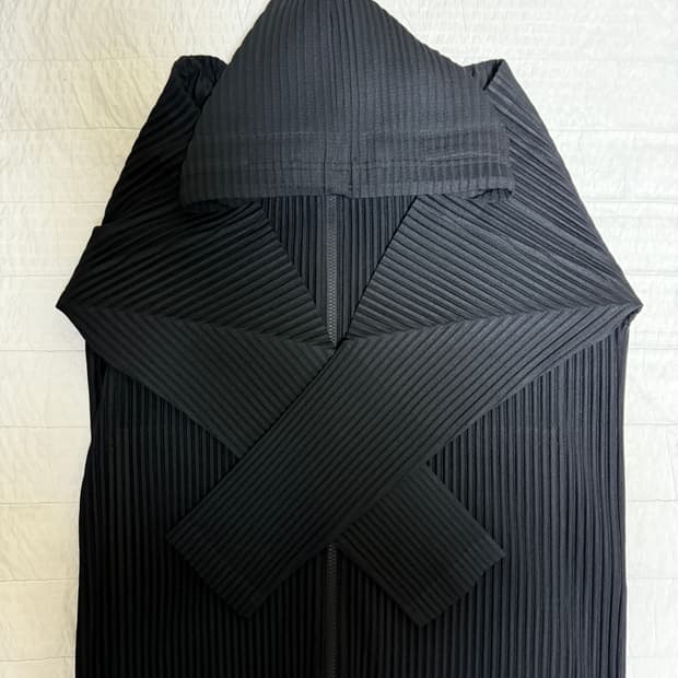 [2] 이세이미야케 옴므플리세 JL116 후드집업 블랙