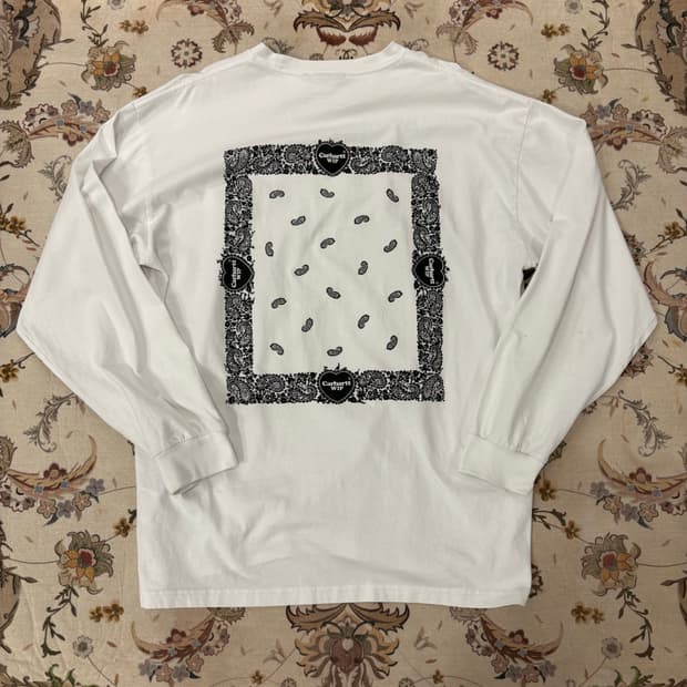 칼하트 wip 페이즐리 로고 롱슬리브