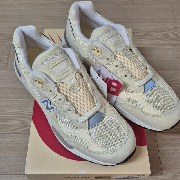 뉴발란스 U992MC 크림 265새상품