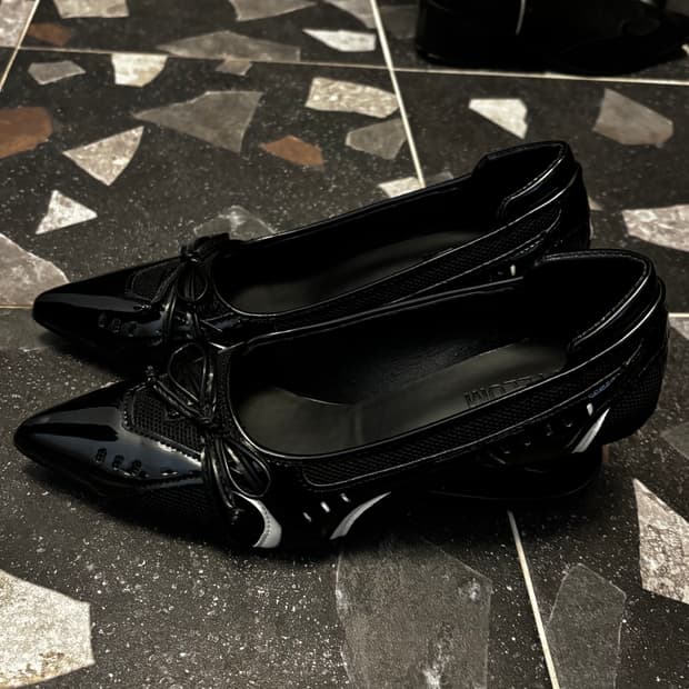 블랙 메쉬 리본 포인트 플랫슈즈 힐 (240)