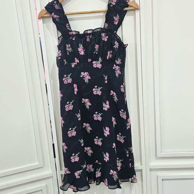 블랙 플라워 쉬폰 원피스