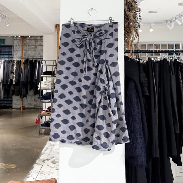 비비안웨스트우드 그레이 네이비 패턴 코튼 셔링 리본 스커트