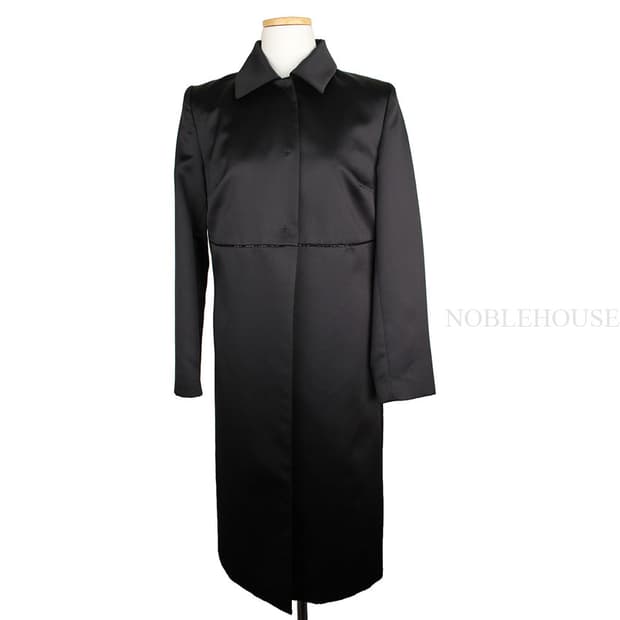 타하리 블랙 새틴 비즈장식 간절기 롱코트(6)