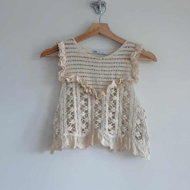 자라(ZARA) 코튼 크로쉐 슬리브리스