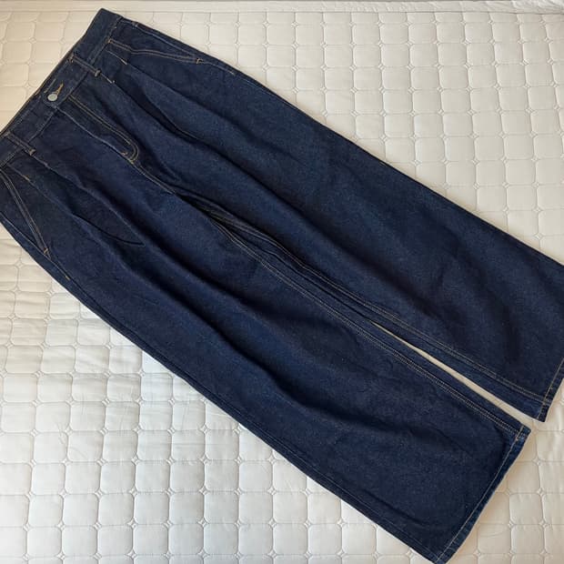 32) 무신사스탠다드 투턱 와이드 데님 팬츠 인디고 