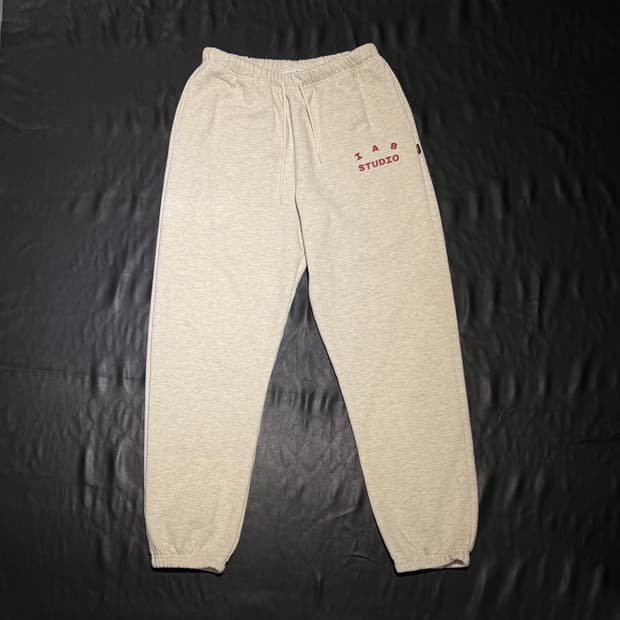아이앱 스튜디오 오트밀 조거팬츠