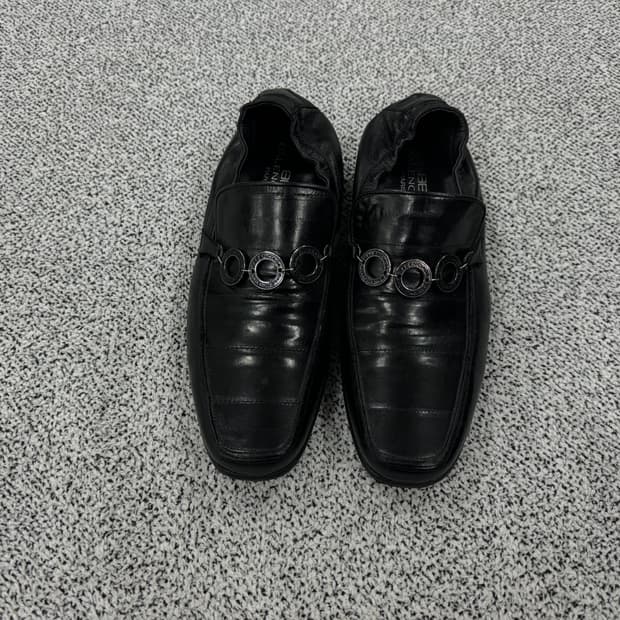 발렌시아가 로퍼