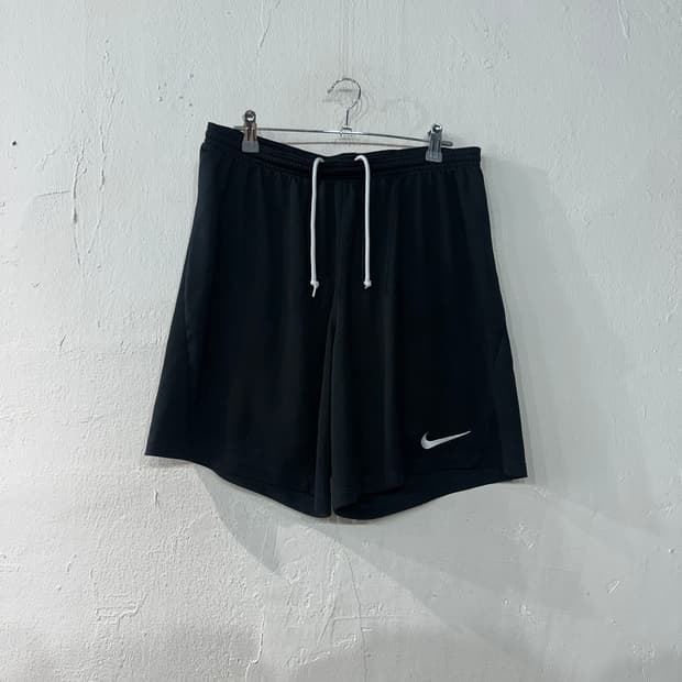 나이키 드라이핏 반바지 XL