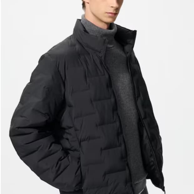 유니클로 경량 패딩 XL  