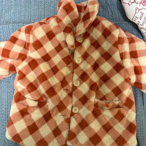 마가린핑거스 체크 퍼자켓 팝니다