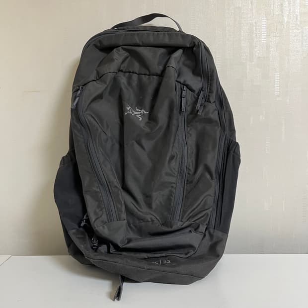 아크테릭스 맨티스 32 백팩