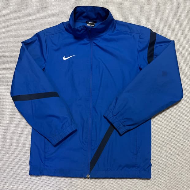 나이키 스몰로고 바람막이 자켓