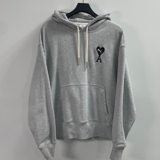 아미 X 푸마 로고 후드티 (on.679)  