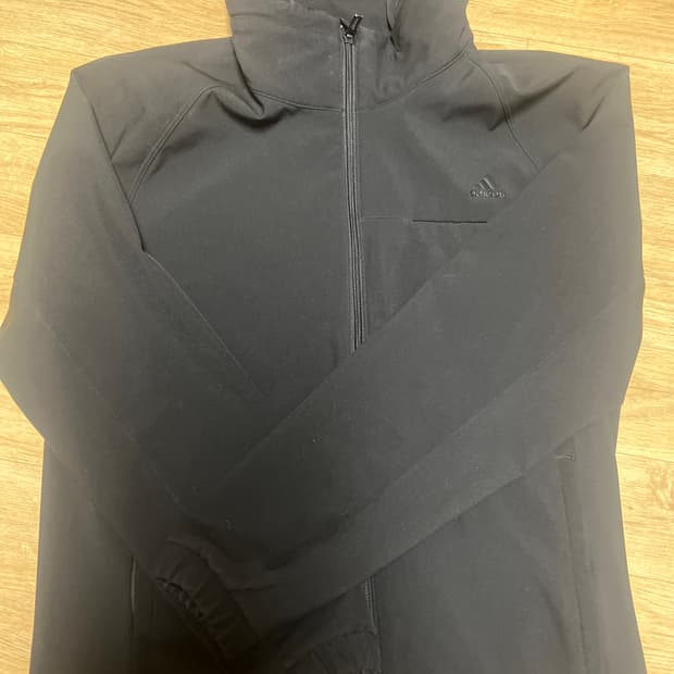 아디다스 바람막이