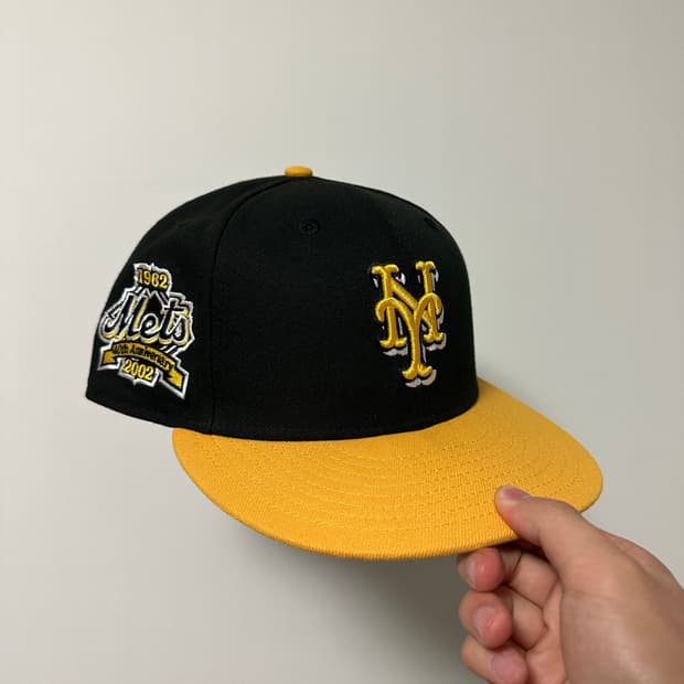 뉴에라 블랙 옐로우 메츠 사이드 패치 피티드 캡
