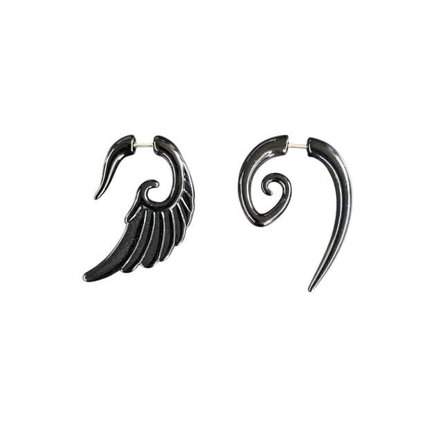ANGEL EARRING 01