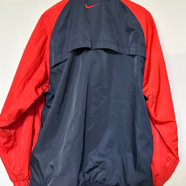 나이키 바람막이 네이비/레드