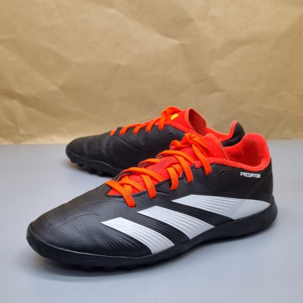아디다스 프레데터24 풋살화 240