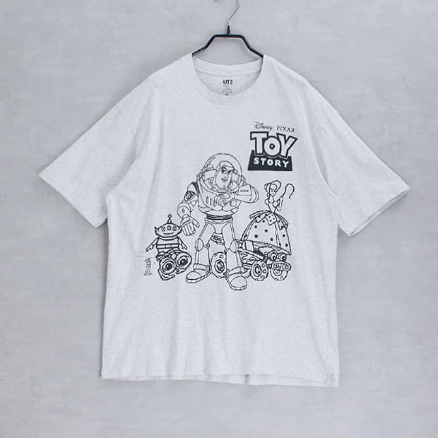UT x PIXAR _ crew neck print tee