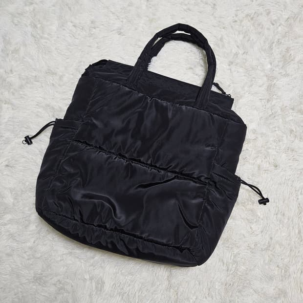 자라(ZARA) 나일론 패딩 빅 토트백