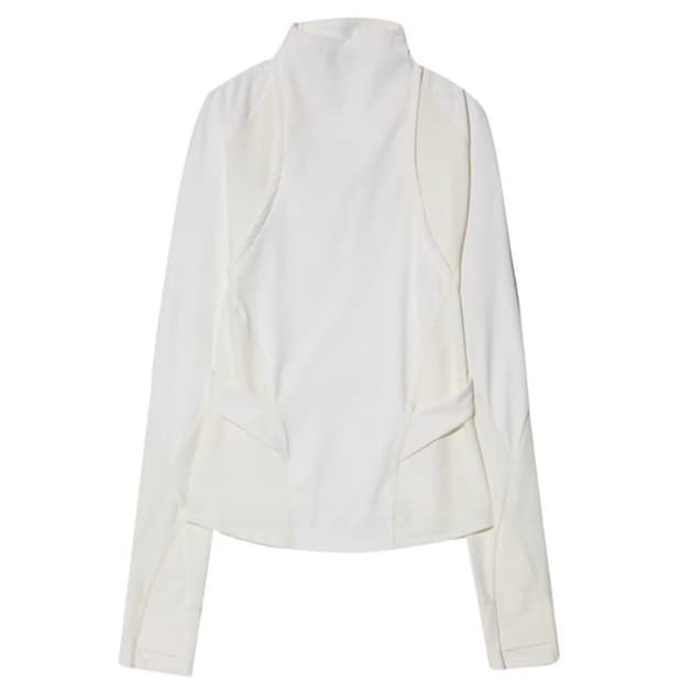 혜인서 트랙탑 화이트 0 삽니다