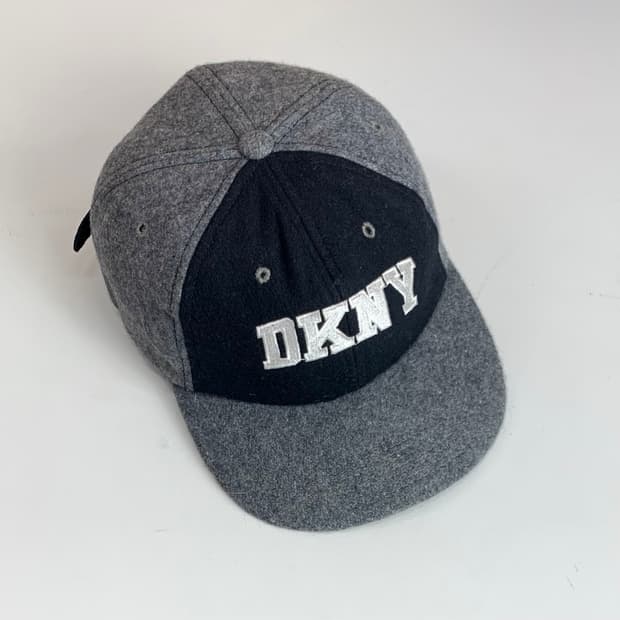 90s usa dkny 로고 투톤 캡