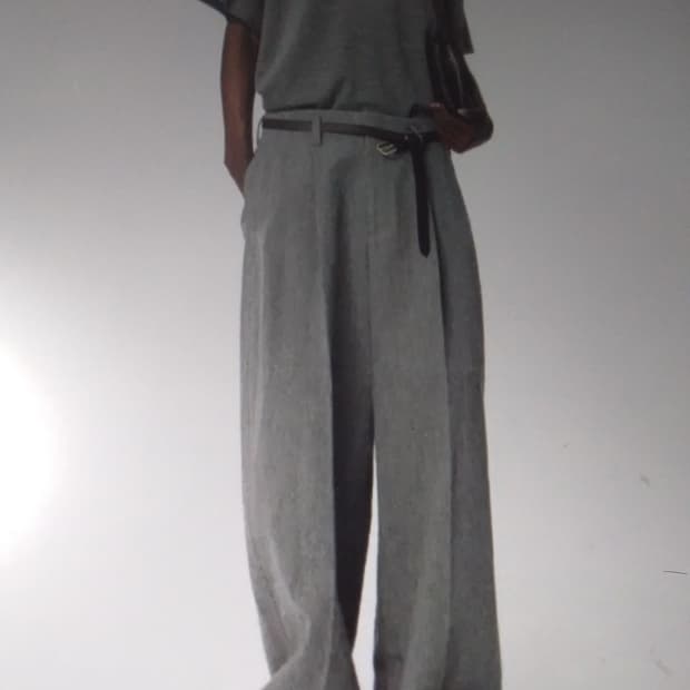 렉토 퀸시 벨티드팬츠S 삽니다