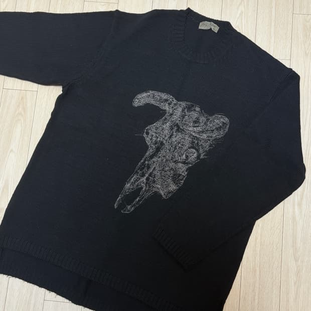 요지 뿌르옴므 니트