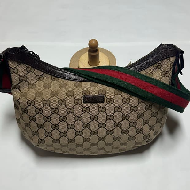 구찌 자카드 크로스백