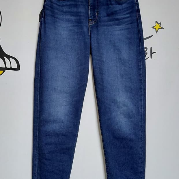 LEVI'S 프리미엄 하이라이즈 보이프렌드 데님 팬츠 (24inc)
