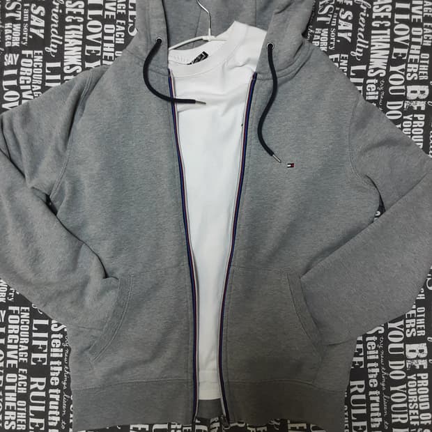 타미힐피거 후드집업 빈티지핏 s