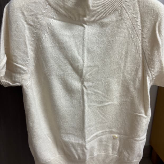 모노크롬 반팔 니트