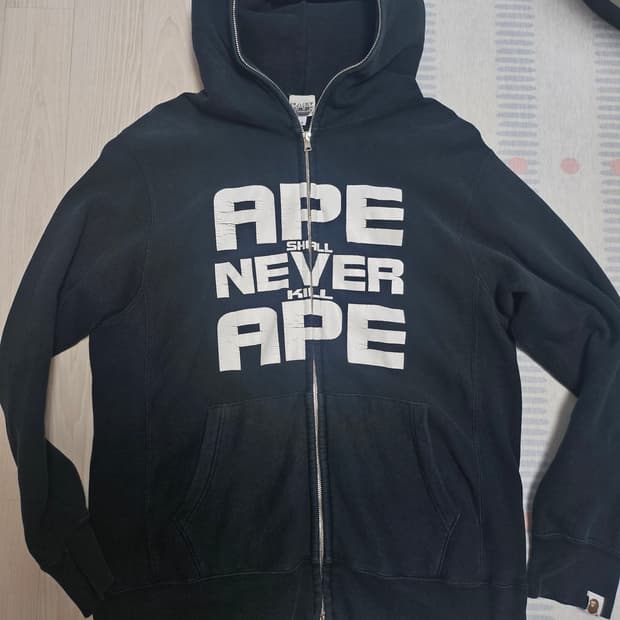 베이프 후드집업